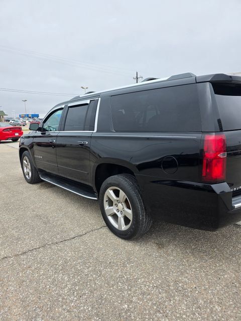Used 2017 Chevrolet Suburban Premier AWD/4WD image 8