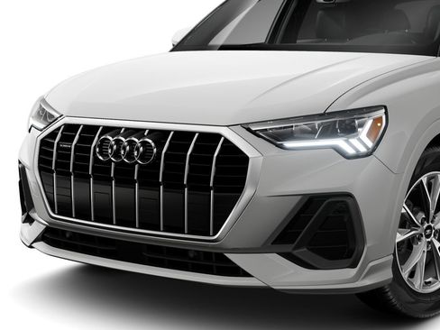 Certified 2025 Audi Q3 2.0T Premium w/ Convenience Package AWD/4WD image 6