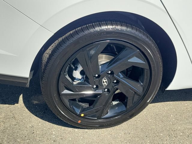 New 2026 Hyundai Elantra SEL Sport FWD image 30