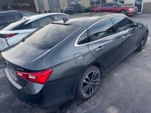 Used 2016 Chevrolet Malibu Premier w/ Driver Confidence Package II image 6