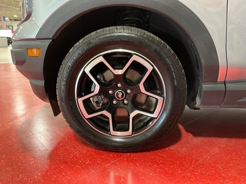 Used 2022 Ford Bronco Sport Big Bend w/ Convenience Package AWD/4WD image 9