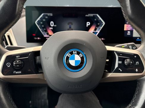 Used 2022 BMW iX xDrive50 w/ Premium Package image 14