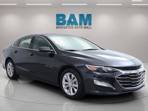 Used 2023 Chevrolet Malibu LT FWD image 1