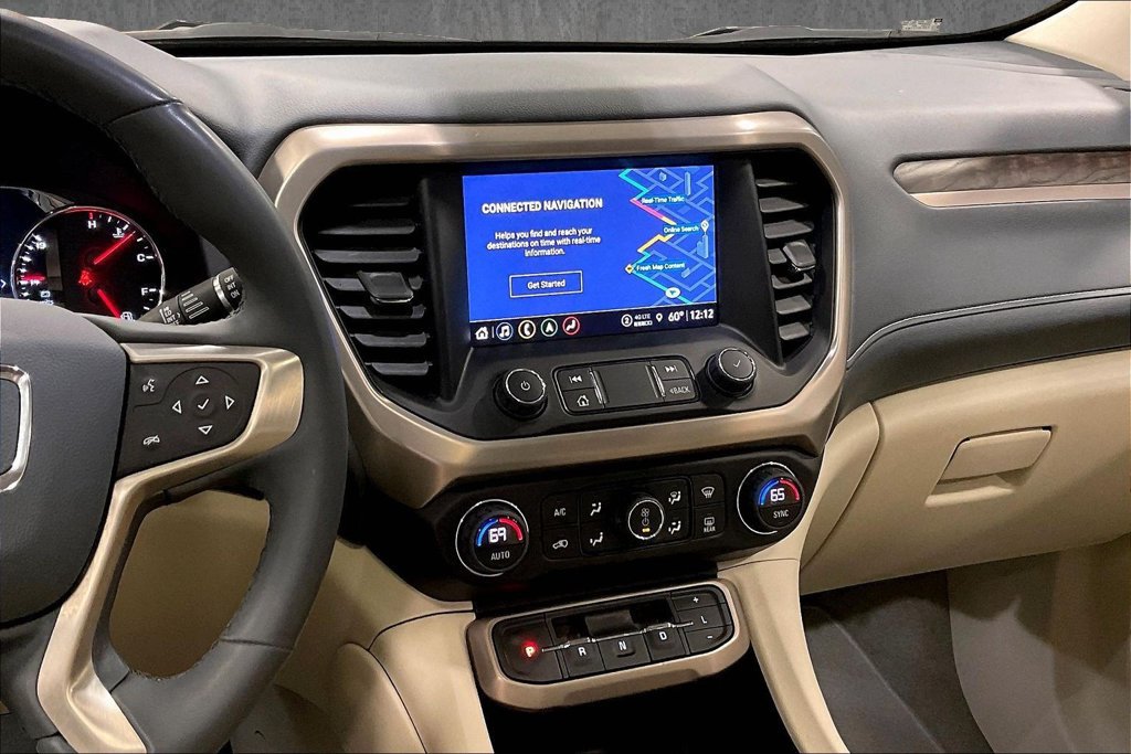 Used 2023 GMC Acadia Denali AWD/4WD image 10