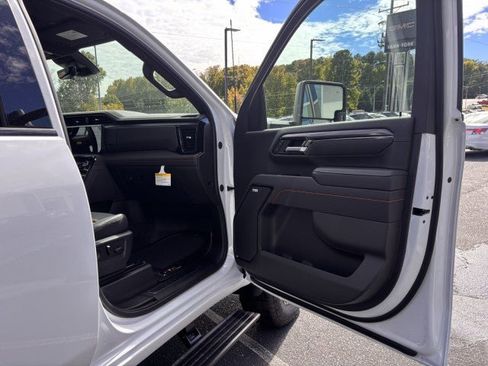 New 2026 GMC Sierra 2500 AT4 w/ AT4 Premium Plus Package image 42