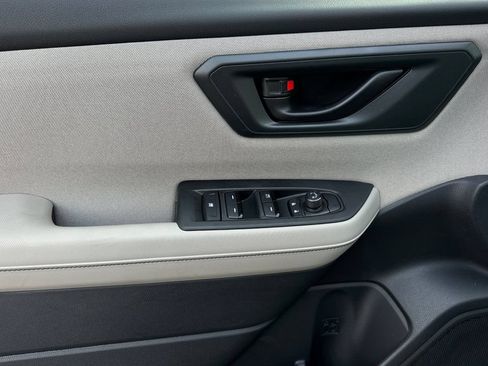 Certified 2026 Subaru Forester AWD/4WD image 11
