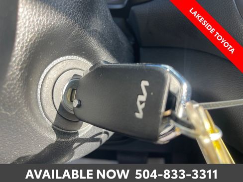 Used 2023 Kia Soul LX FWD image 33