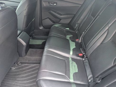 Used 2024 Honda Accord Sport image 12