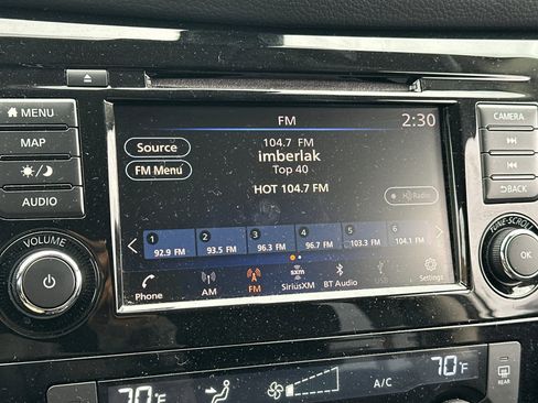 Certified 2019 Nissan Rogue SV w/ Premium Package image 18