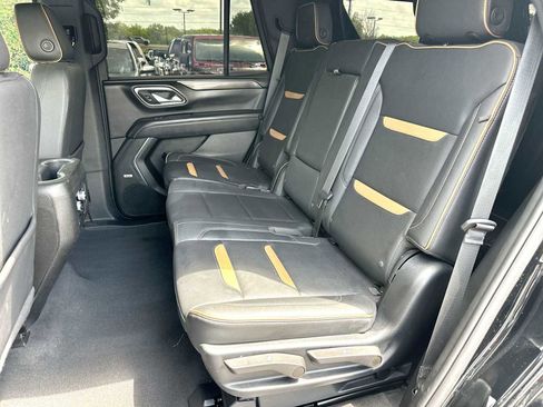 Used 2023 GMC Yukon AT4 w/ AT4 Premium Plus Package AWD/4WD image 23