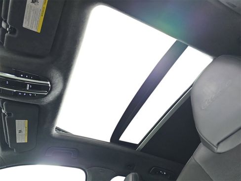 Used 2019 Porsche Cayenne Turbo image 28