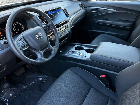 Certified 2024 Honda Ridgeline Sport image 10