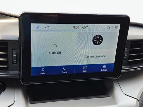 Used 2023 Ford Explorer XLT RWD image 26