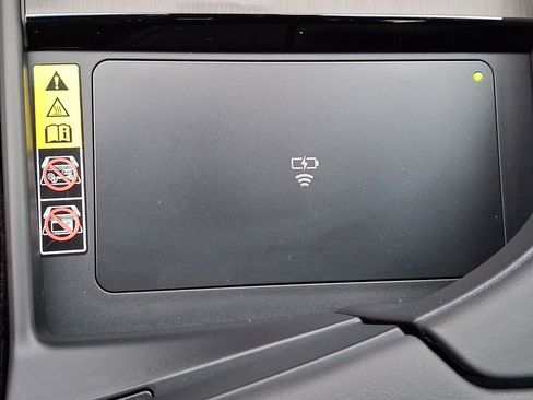 Used 2024 Lexus ES 300h F Sport image 25