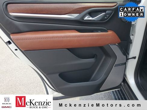 Used 2023 GMC Yukon Denali Ultimate AWD/4WD image 26