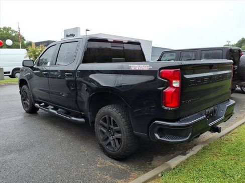 Used 2020 Chevrolet Silverado 1500 LT Trail Boss w/ Midnight Edition AWD/4WD image 7