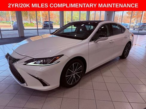 Certified 2023 Lexus ES 350 w/ Premium Package image 3