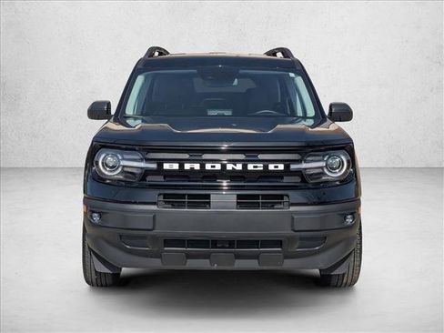 Used 2024 Ford Bronco Sport Outer Banks w/ Tech Package image 2