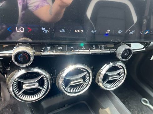 New 2025 Chevrolet Blazer EV LT image 20