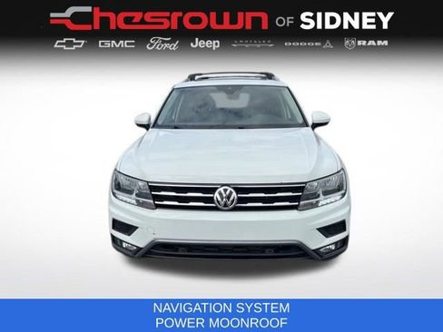 Used 2020 Volkswagen Tiguan SEL AWD/4WD image 2