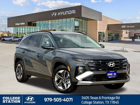 New 2026 Hyundai Tucson SEL FWD image 3