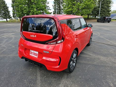 Used 2022 Kia Soul Turbo FWD image 6