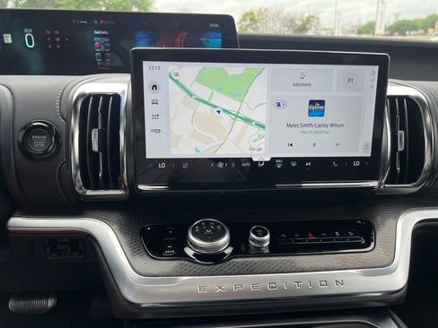 New 2026 Ford Expedition Max Platinum AWD/4WD image 23