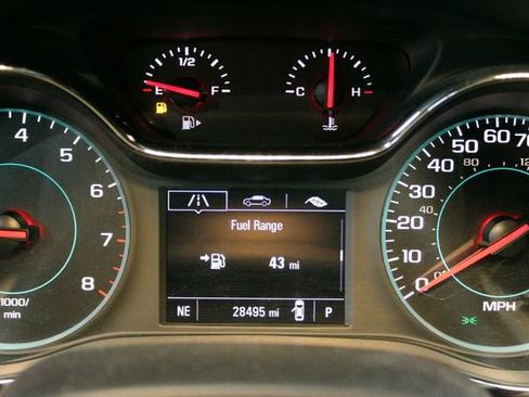 Used 2018 Chevrolet Cruze LT w/ RS Package FWD image 23