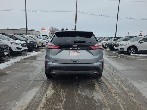 Used 2024 Ford Edge Titanium image 7