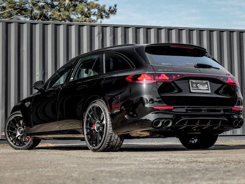 New 2026 Mercedes-Benz E 53 AMG 4MATIC Sedan image 2