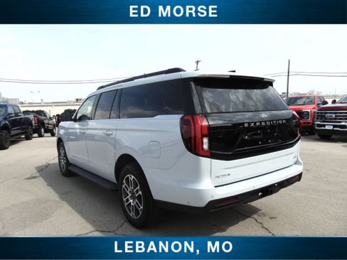Used 2025 Ford Expedition Max Active AWD/4WD image 8