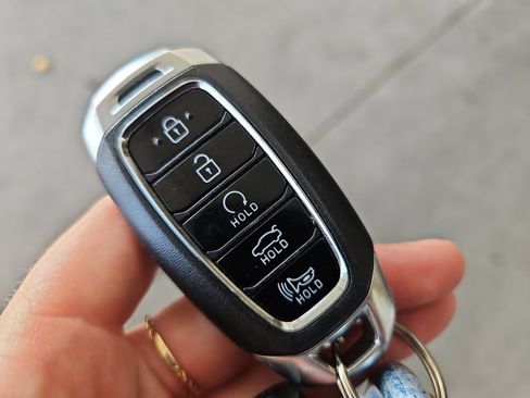 Used 2023 Hyundai Elantra SEL w/ Convenience Package FWD image 34