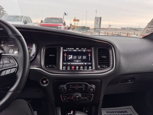 Used 2018 Dodge Charger R/T w/ Driver Confidence Group image 10