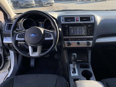Used 2015 Subaru Outback 2.5i Premium AWD/4WD image 13