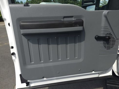 Used 2015 Ford F350 XL image 11