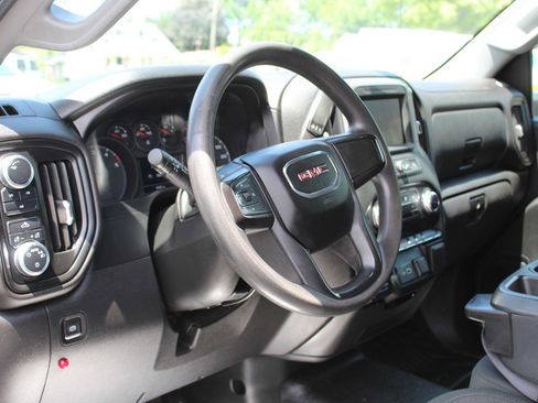 Used 2021 GMC Sierra 3500 4x4 Regular Cab w/ Convenience Package image 13