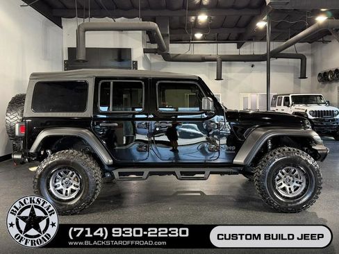 Used 2022 Jeep Wrangler Unlimited Sport AWD/4WD image 2