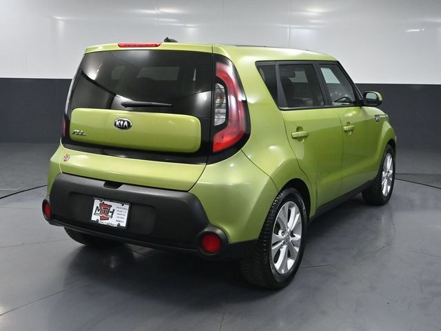 Used 2015 Kia Soul + FWD image 4