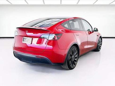 Used 2022 Tesla Model Y Performance AWD/4WD image 4