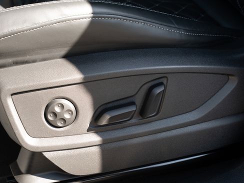 Certified 2023 Audi SQ5 Premium Plus w/ Premium Plus Package image 24