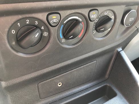 Used 2017 Ford Transit 250 148 High Roof Extended RWD image 29