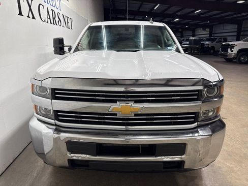 Used 2018 Chevrolet Silverado 2500 W/T w/ WT Convenience Package AWD/4WD image 14