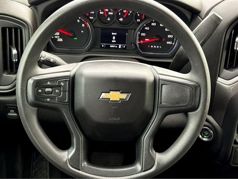 Used 2024 Chevrolet Silverado 1500 Custom image 13
