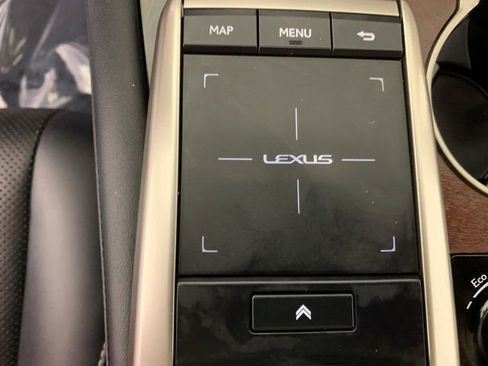 Used 2020 Lexus RX 350L Premium w/ Premium Package AWD/4WD image 27