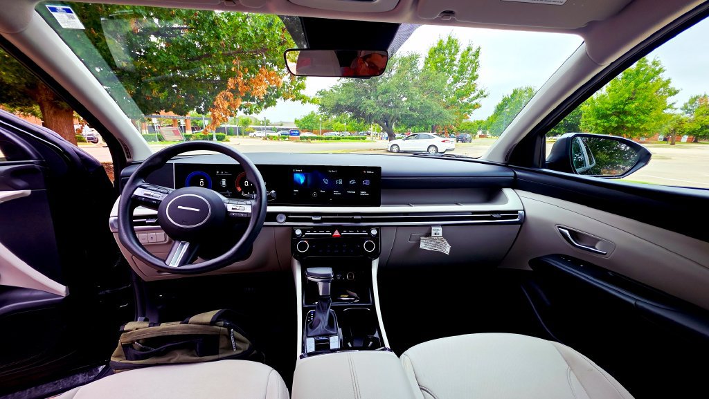 Certified 2025 Hyundai Tucson SEL FWD image 32