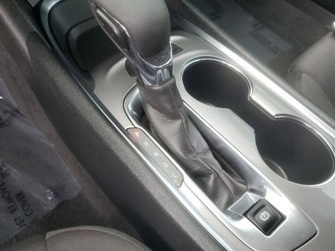 Used 2025 Chevrolet Malibu LT FWD image 31