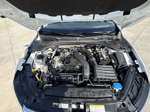 Used 2023 Volkswagen Jetta SE FWD image 25