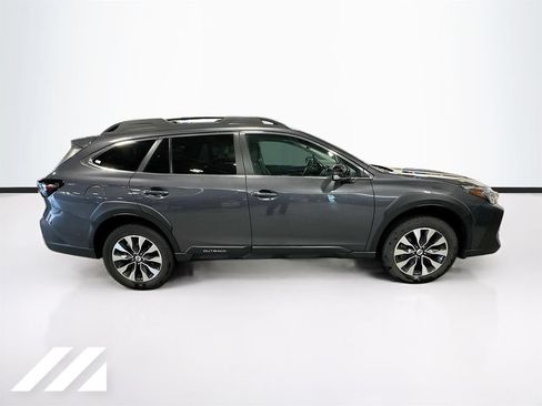 Used 2024 Subaru Outback Limited AWD/4WD image 4