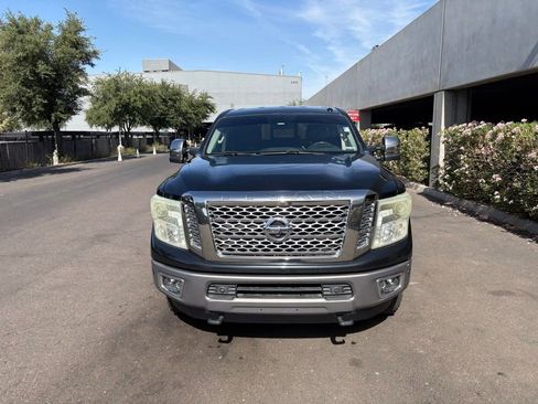 Used 2016 Nissan Titan Platinum Reserve AWD/4WD image 4
