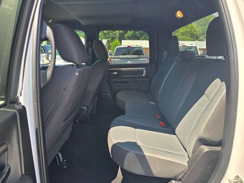 Used 2024 RAM 1500 Warlock AWD/4WD image 11